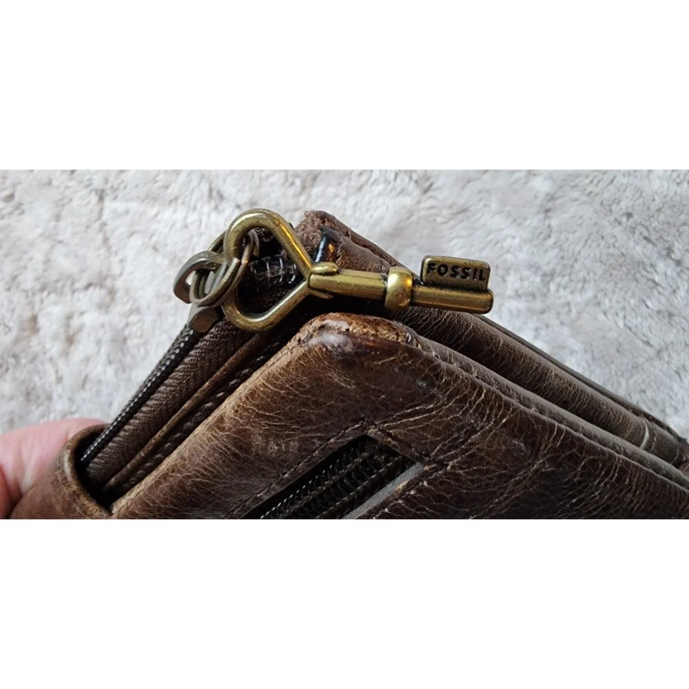 Fossil Long Live Vintage 1954 Brown Leather Wallet Retro Y2K Bifold
